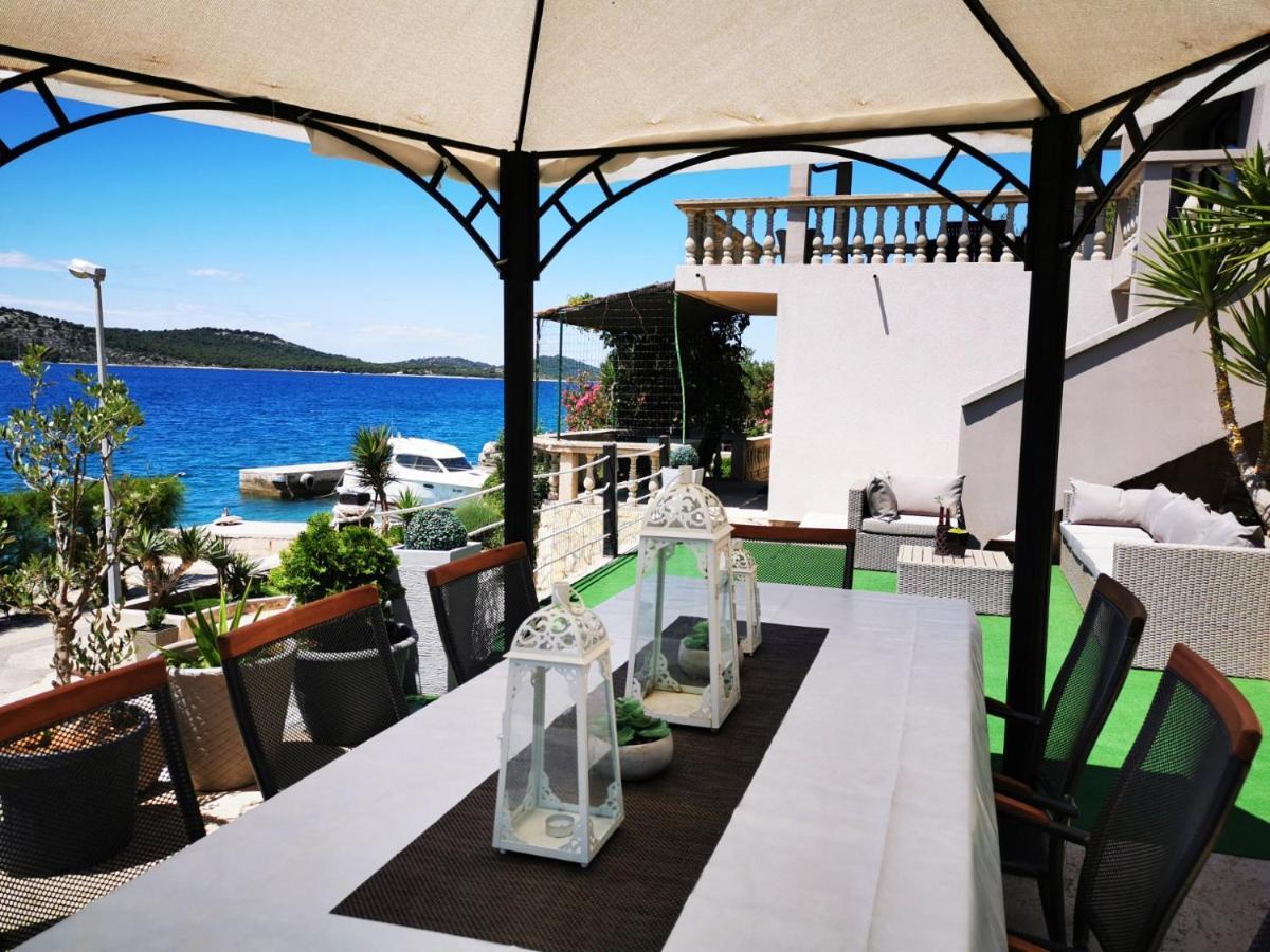 Apartments Miranda Kaprije Εξωτερικό φωτογραφία