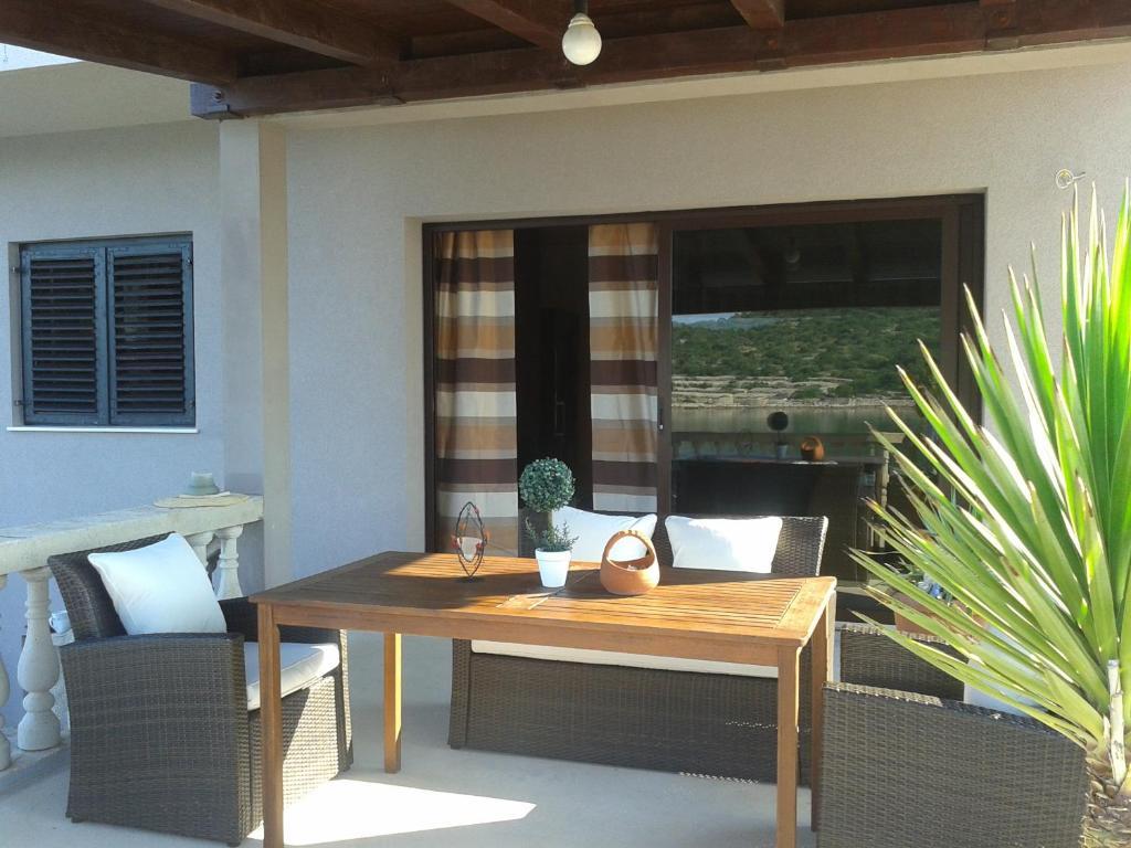 Apartments Miranda Kaprije Δωμάτιο φωτογραφία