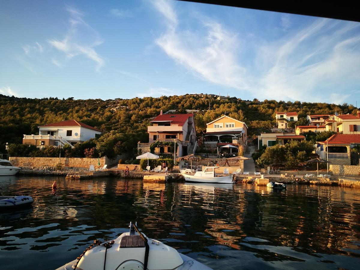 Apartments Miranda Kaprije Εξωτερικό φωτογραφία