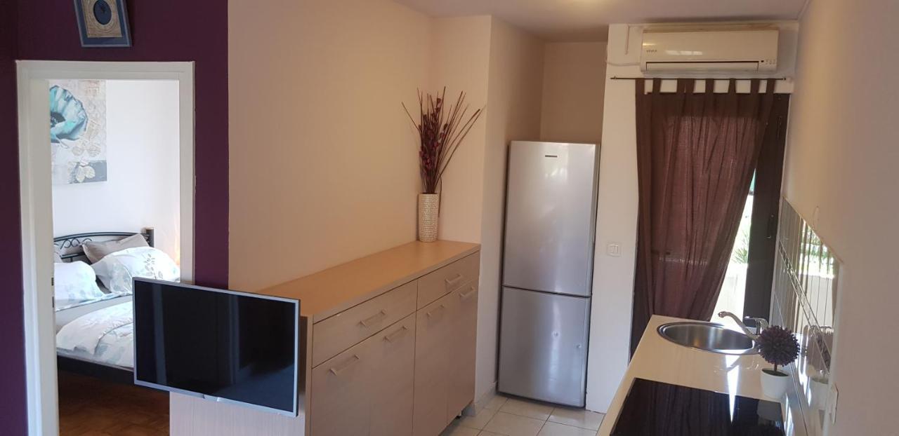 Apartments Miranda Kaprije Εξωτερικό φωτογραφία